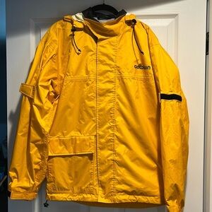 Goldwin Men’s All Weather Jacket with  Packable Bag Size Medium.